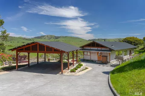Exterior - 333-345 Willow Rd, Nicasio, CA 94946 photo 5 of 11