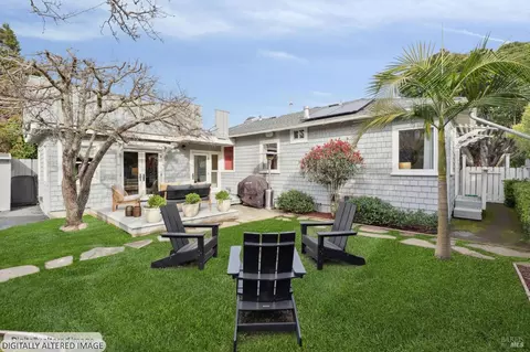 Exterior - 247 Chapman Dr, Corte Madera, CA 94925 photo 2 of 9