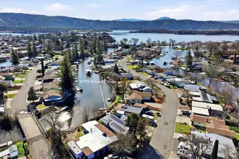 12773 Island Cir, Clearlake Oaks, CA 95423