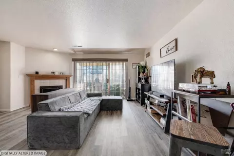 590 Laurel Grove Cir, Santa Rosa, CA 95407