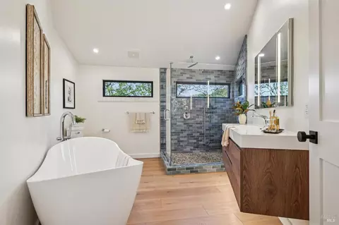 Bath - 1160 Dance Dr, Sonoma, CA 95476 photo 1 of 4