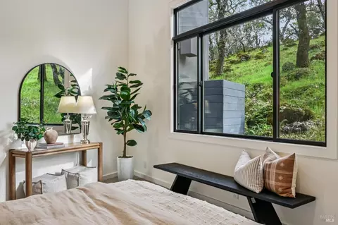 Bedroom - 1160 Dance Dr, Sonoma, CA 95476 photo 6 of 9