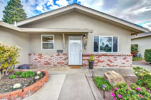 3654 Diablo St, Napa, CA 94558
