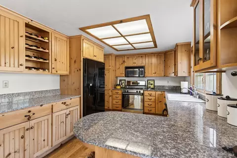 1034 Stonebridge Dr, Napa, CA 94558 photo 11