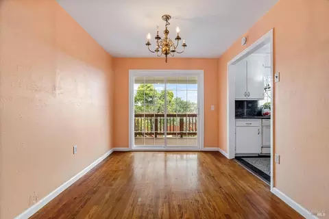 Dining - 706 Porter St, Vallejo, CA 94590 photo 1 of 1