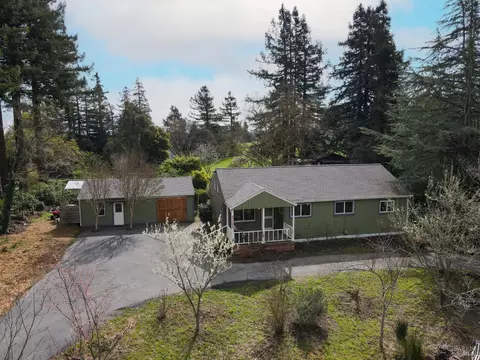 5563 Mcfarlane Rd, Sebastopol, CA 95472