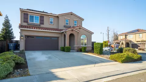 626 Sitka Dr, Vacaville, CA 95687