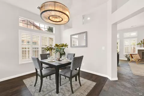 Dining - 4758 Antelope Cir, Fairfield, CA 94534 photo 3 of 7