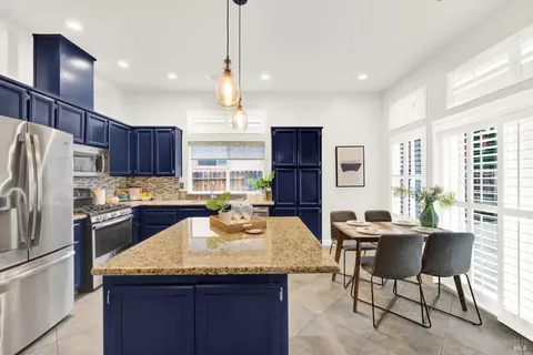 Kitchen - 4758 Antelope Cir, Fairfield, CA 94534 photo 1 of 10