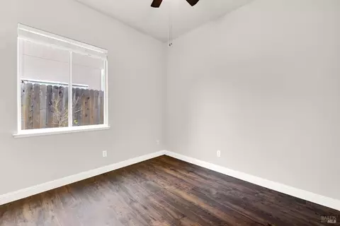 Bedroom - 4758 Antelope Cir, Fairfield, CA 94534 photo 7 of 9