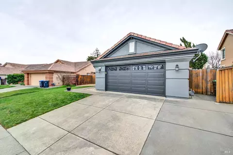 Exterior - 4758 Antelope Cir, Fairfield, CA 94534 photo 5 of 22