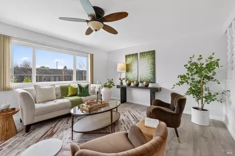 2312 Kathleen Dr, Napa, CA 94558