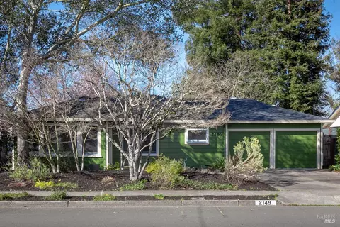 2149 Humboldt St, Santa Rosa, CA 95404