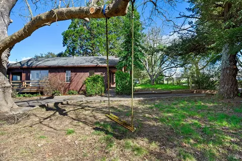 Exterior - 8400 Blackney Rd, Sebastopol, CA 95472 photo 11 of 13