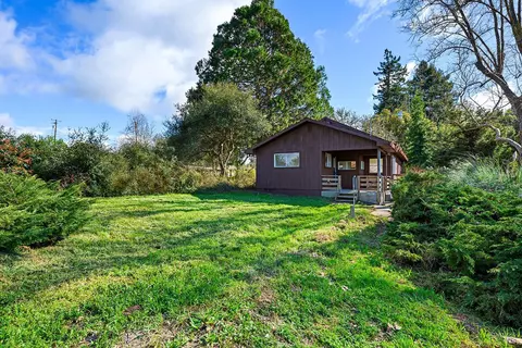 Exterior - 8400 Blackney Rd, Sebastopol, CA 95472 photo 7 of 13