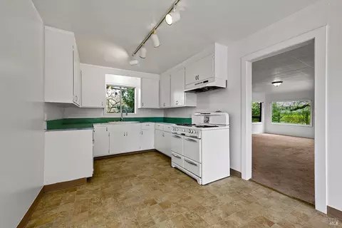 Kitchen - 8400 Blackney Rd, Sebastopol, CA 95472 photo 1 of 1