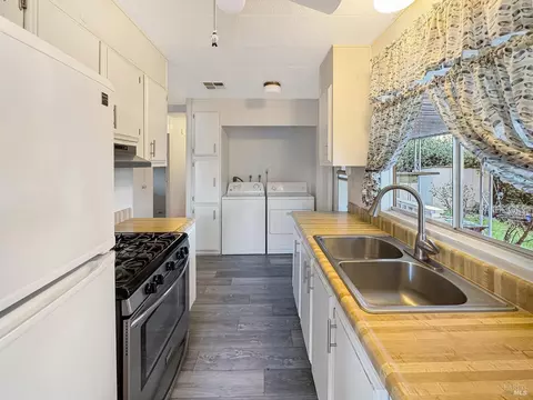 700 E Gobbi St #73, Ukiah, CA 95482 photo 5