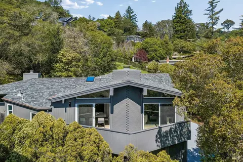 Exterior - 15 Underhill Rd, Mill Valley, CA 94941 photo 4 of 7