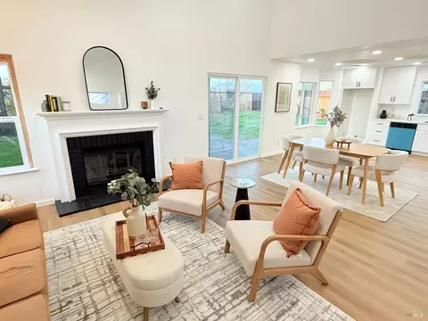 41 Canterbury Cir, Vallejo, CA 94591