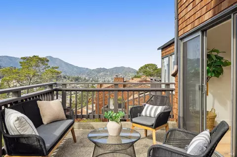 Exterior - 167 Headlands Ct, Sausalito, CA 94965 photo 3 of 7