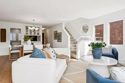 Living - 167 Headlands Ct, Sausalito, CA 94965 photo 3 of 6