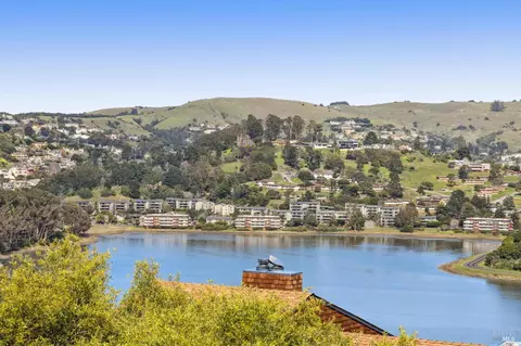 View/Area - 167 Headlands Ct, Sausalito, CA 94965 photo 2 of 3