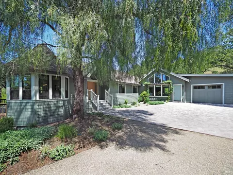 1575 Fox Ridge Rd, Geyserville, CA 95441