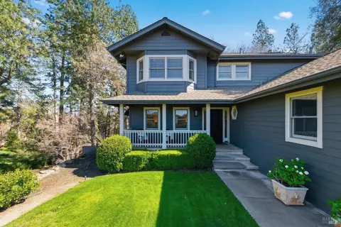 125 White Cottage Rd N, Angwin, CA 94508