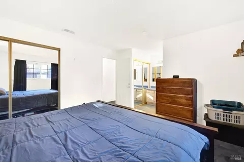 Bedroom - 1212 Stirling Dr, Rodeo, CA 94572 photo 9 of 10