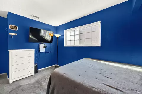 Bedroom - 1212 Stirling Dr, Rodeo, CA 94572 photo 5 of 10