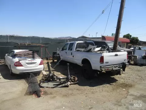 2402 Sacramento St, Vallejo, CA 94590