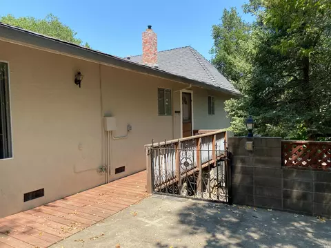 45 Griggs Ln, Napa, CA 94558 photo 4