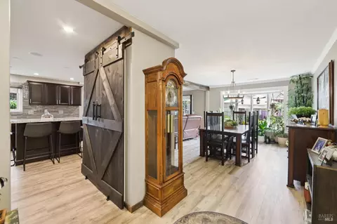 Entry Way - 3273 Macfadden St, Napa, CA 94558 photo 1 of 2