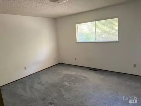 Bedroom - 1238 Center Ave, Martinez, CA 94553 photo 4 of 6