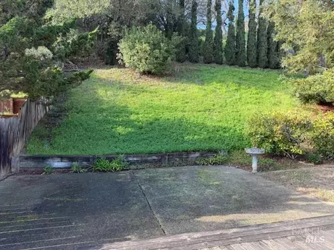 Exterior - 1238 Center Ave, Martinez, CA 94553 photo 1 of 8