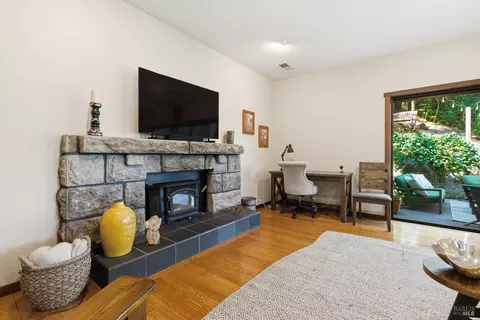 Living - 200 Sky Oaks Dr, Angwin, CA 94508 photo 5 of 5