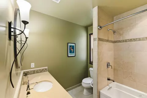 Bath - 200 Sky Oaks Dr, Angwin, CA 94508 photo 4 of 5