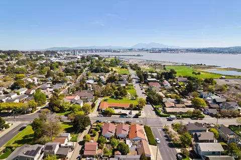 View/Area - 803-811 E 5th St, Benicia, CA 94510 photo 7 of 7