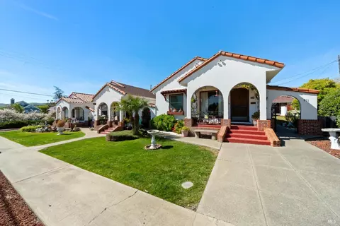 Exterior - 803-811 E 5th St, Benicia, CA 94510 photo 2 of 14