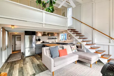 11 E Pier, Sausalito, CA 94965
