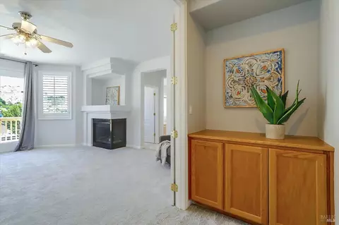 Entry Way - 2580 Marshfield Rd, Vallejo, CA 94591 photo 3 of 3