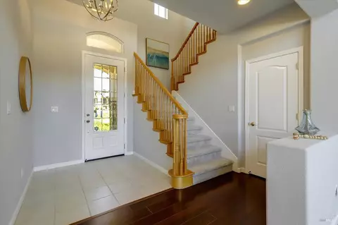 Entry Way - 2580 Marshfield Rd, Vallejo, CA 94591 photo 1 of 3