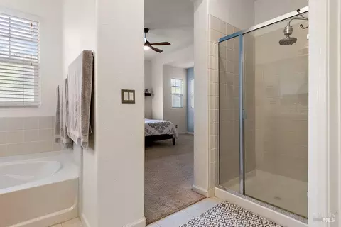 Bath - 8128 Carlisle Way, Vallejo, CA 94591 photo 1 of 3