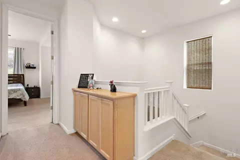 Entry Way - 8128 Carlisle Way, Vallejo, CA 94591 photo 2 of 3