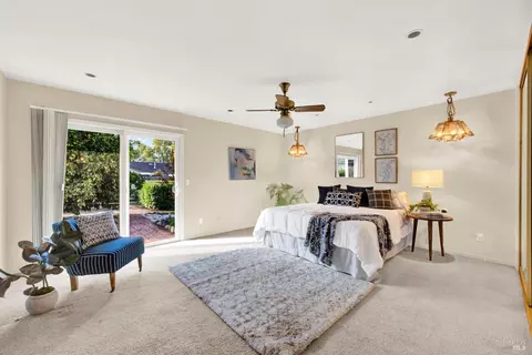 Bedroom - 689 W C St, Dixon, CA 95620 photo 1 of 9