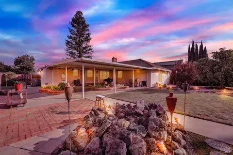 Exterior - 689 W C St, Dixon, CA 95620 photo 26 of 26