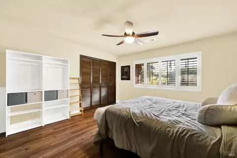 Bedroom - 2125 Mecca Ct, Fairfield, CA 94534 photo 2 of 6