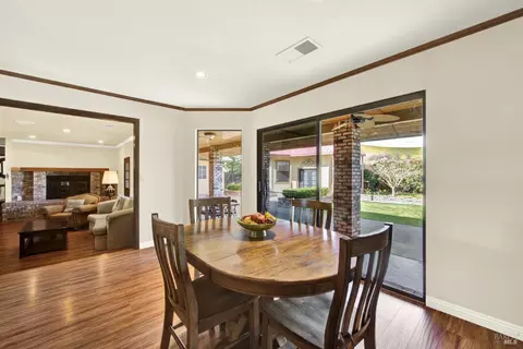 Dining - 2125 Mecca Ct, Fairfield, CA 94534 photo 6 of 6