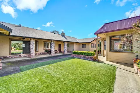 Exterior - 2125 Mecca Ct, Fairfield, CA 94534 photo 14 of 27