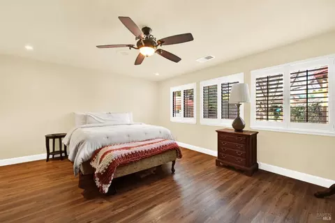 Bedroom - 2125 Mecca Ct, Fairfield, CA 94534 photo 4 of 6